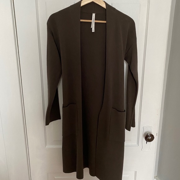 Babaton Ty Cardigan olive long cardigan - Picture 5 of 8